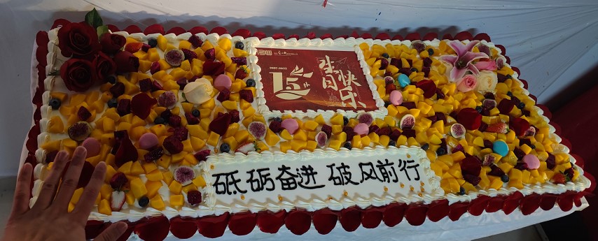 El 15º aniversario de la prenda BOWINS El 15º aniversario de la prenda BOWINS