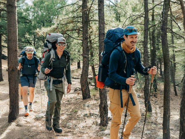 Hiking jacket manufacturer