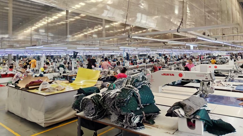 fábrica de casacos rígidos para homem