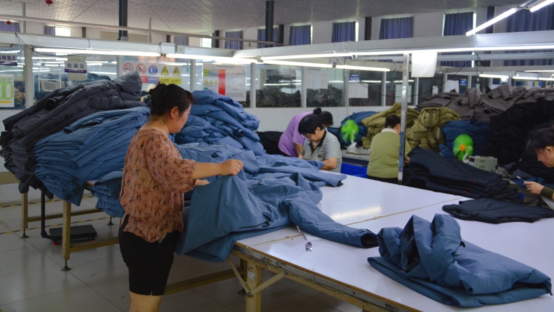 Fabricante líder de ropa para actividades al aire libre
