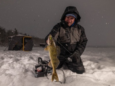 Welche Angelbekleidung eignet sich am besten für kaltes Wetter?